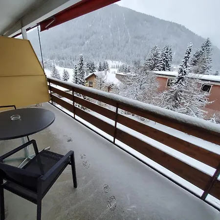 Gemuetliche In - Bergblick & Zentrale Lage شقة دافوس